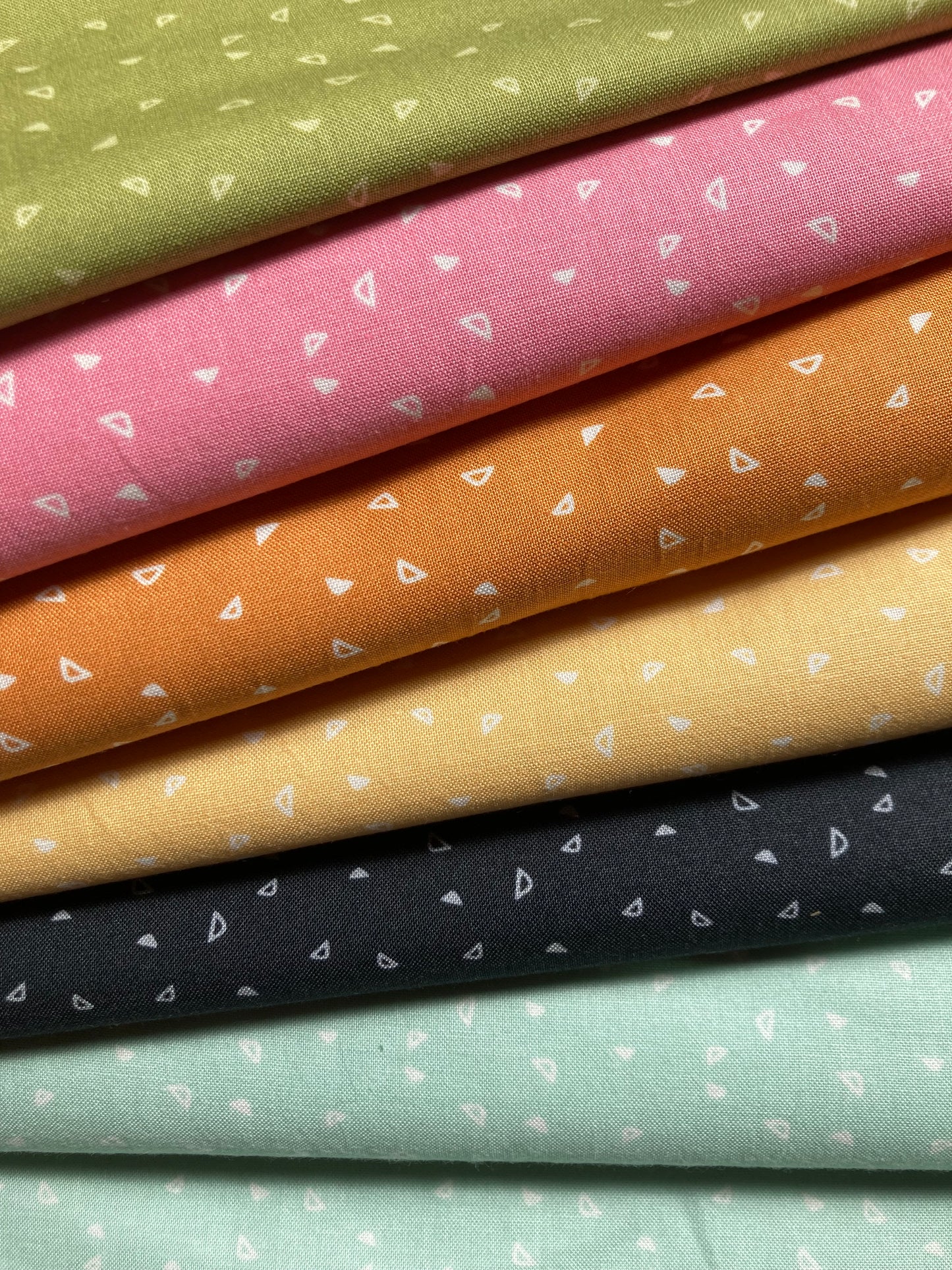 Sweet Bee Blender - Triangles