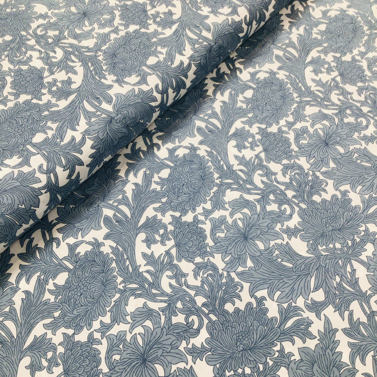 Cotton Lawn Fabric – Chrysanthemums