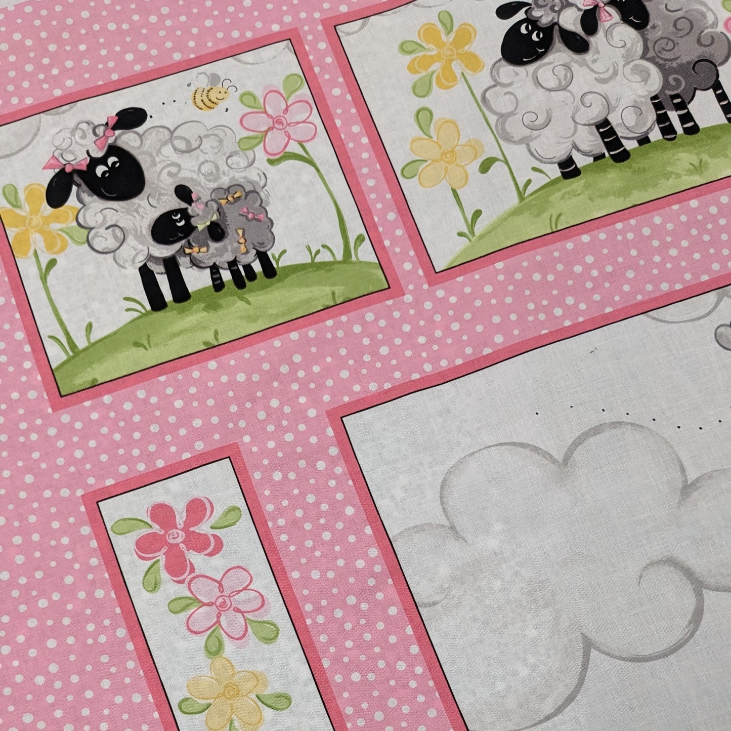 World of Susybee - Panel - Lal the Lamb