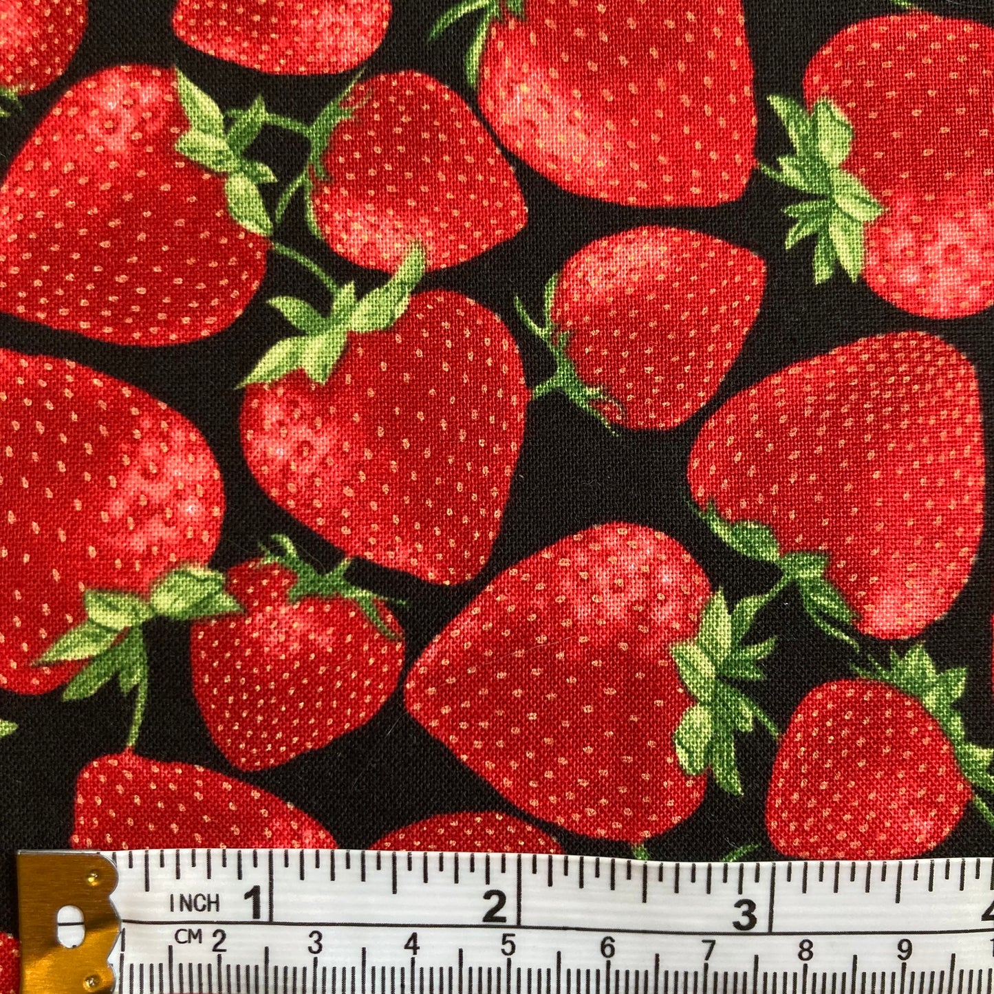 Strawberries - Timeless Treasures -