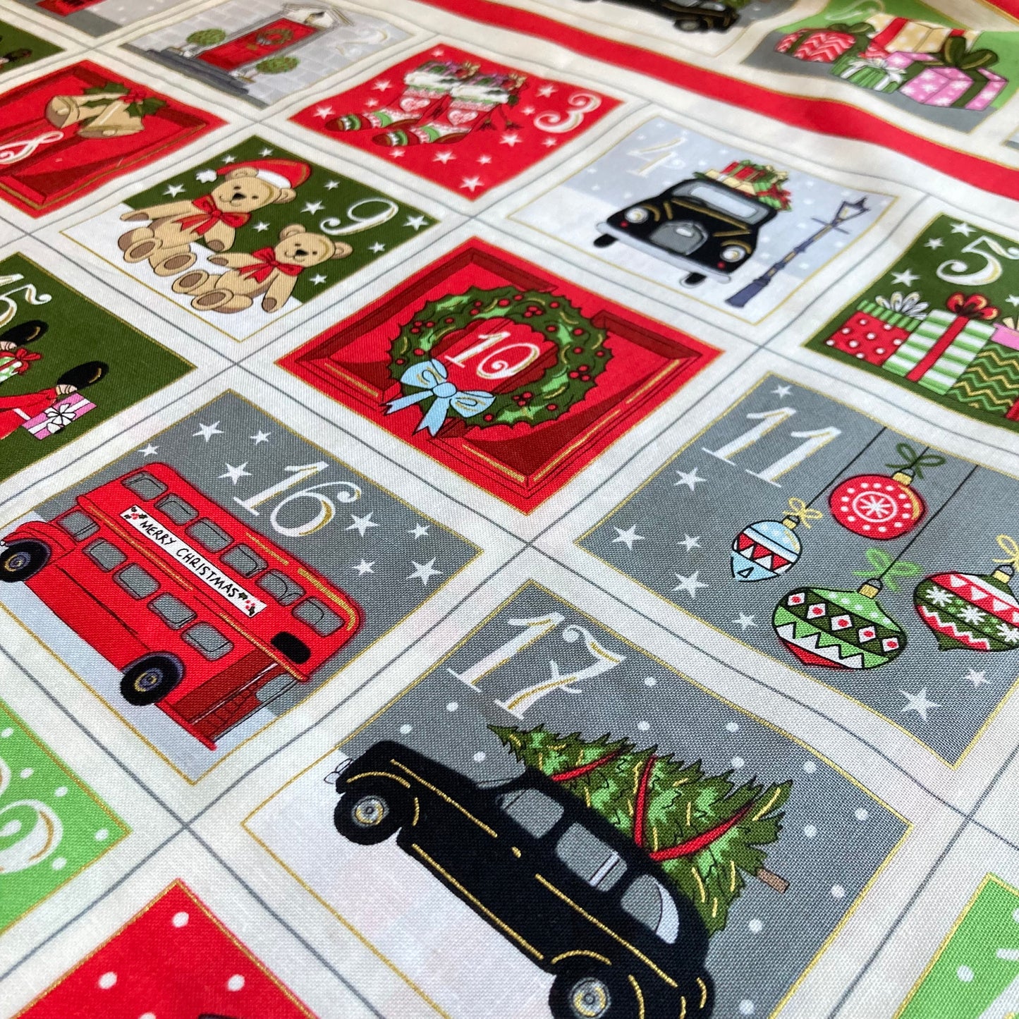 London Christmas Advent Calendar Panel - Makower