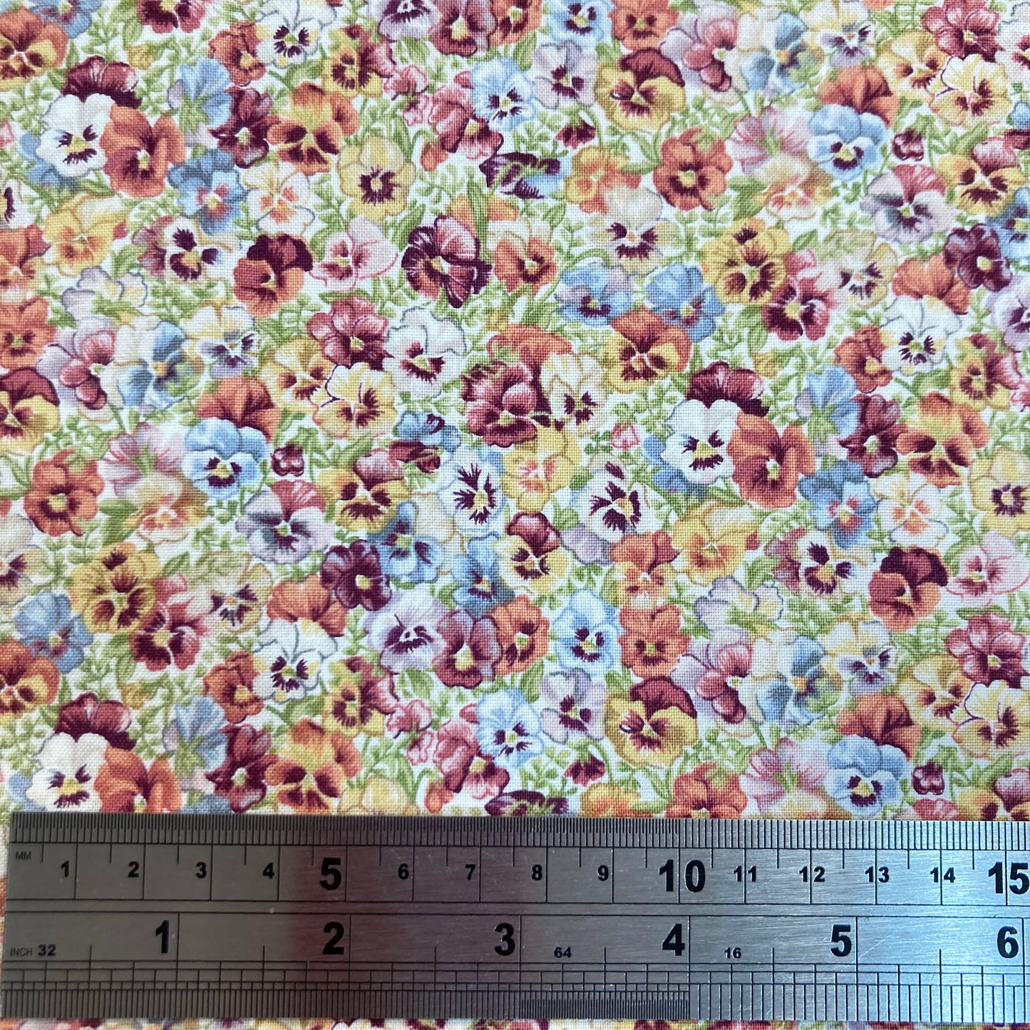 Makower - Pansies - Floral - Antique Garden