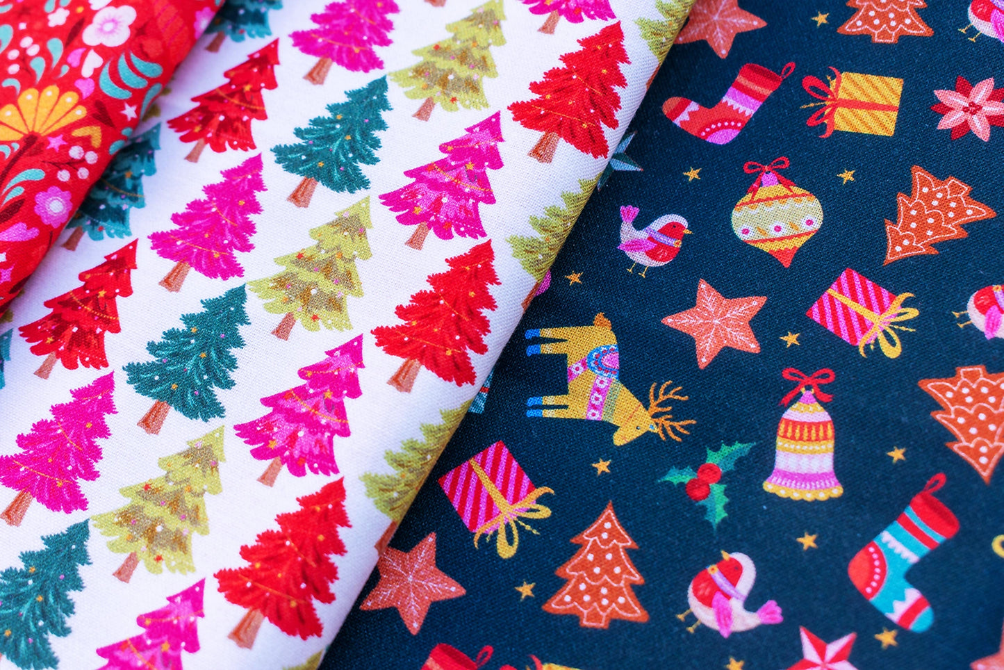 Deck the Halls - Christmas Fabric - Thread and Ink