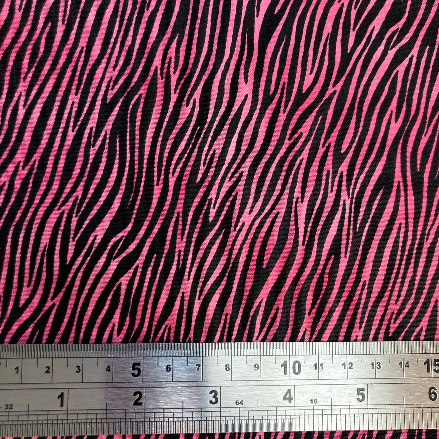 Makower - Jewel Tones -  Zebra - Pink