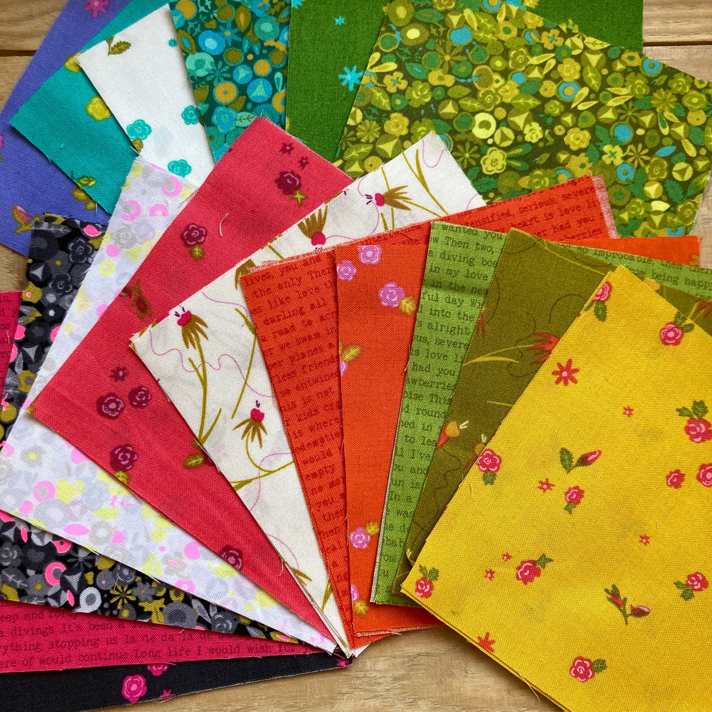 Alison Glass - Charm Pack
