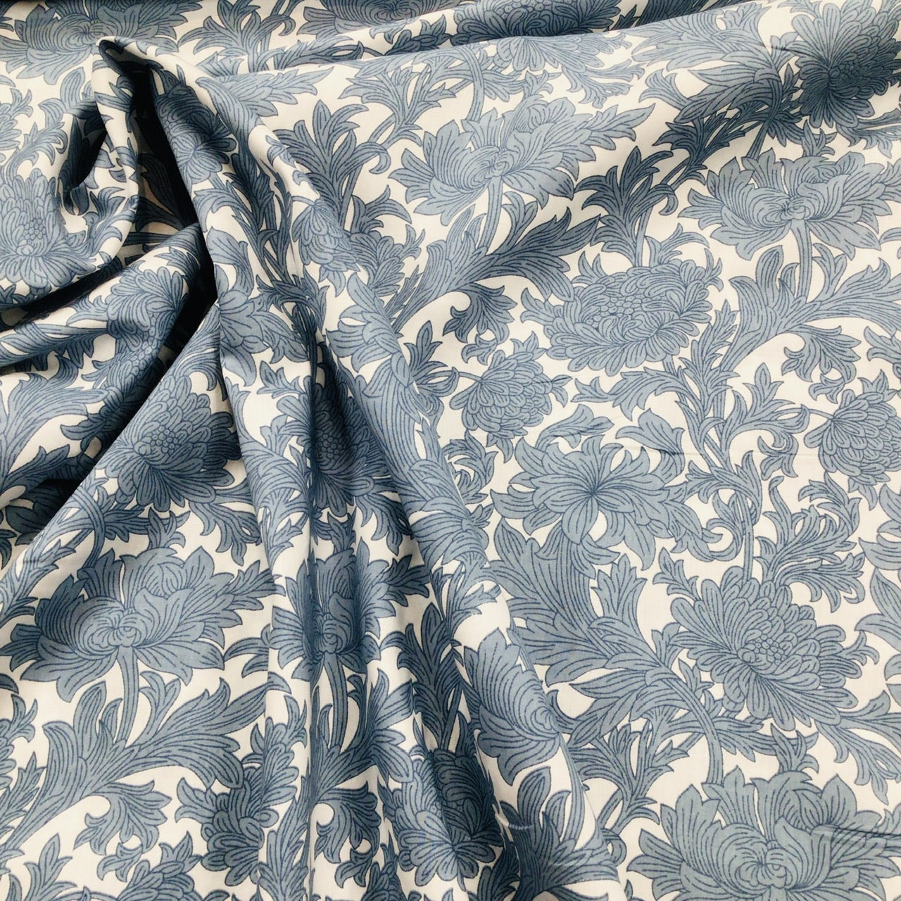 Cotton Lawn Fabric – Chrysanthemums