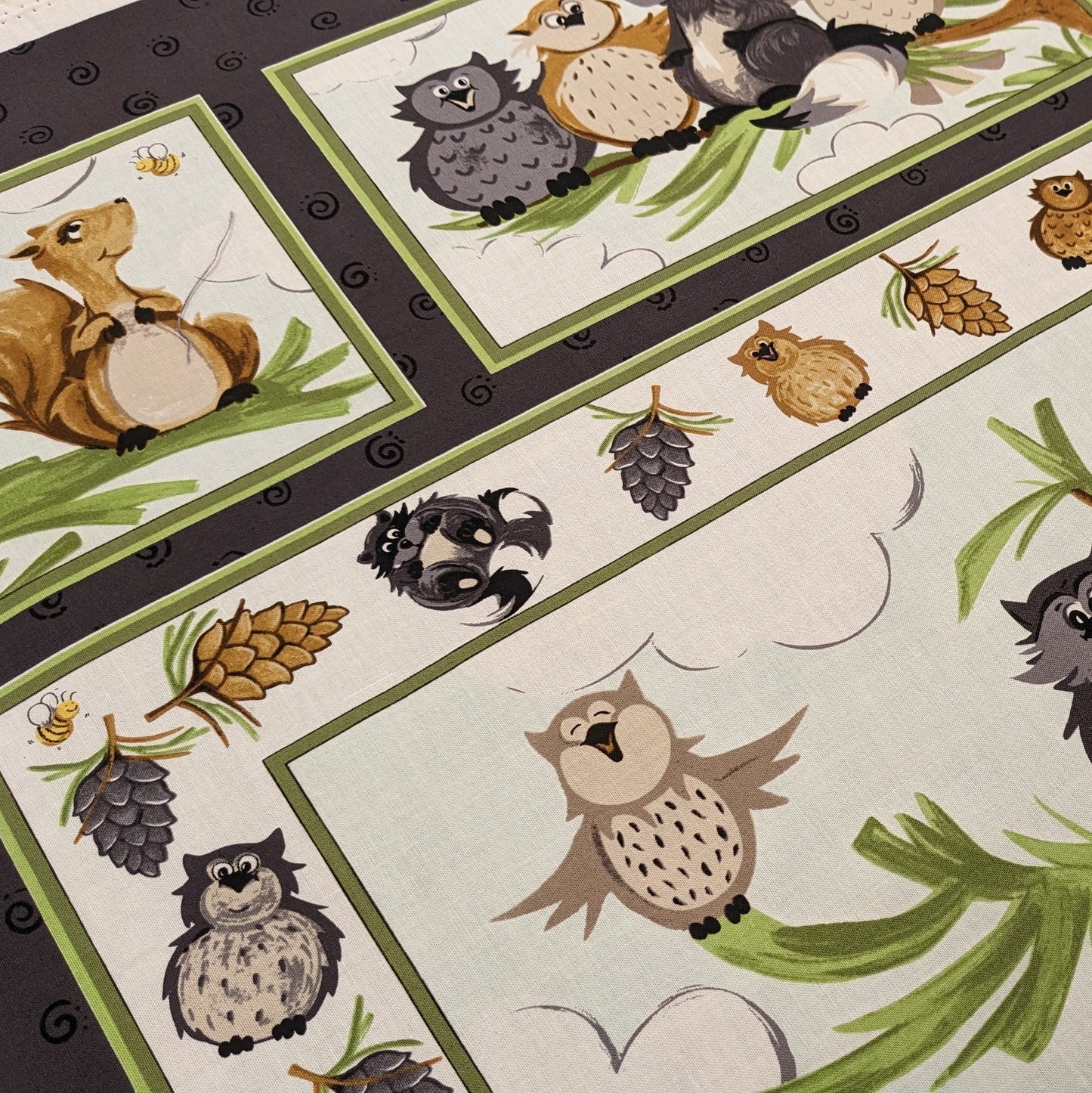 World of Susybee - Fabric Quilt Panel - Woodland Friends